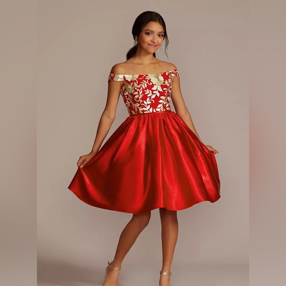David's Bridal Dresses & Skirts - NWT Fifteen Roses Davids Bridal Off-the-Shoulder Mini A-Line Red Gold Size 20